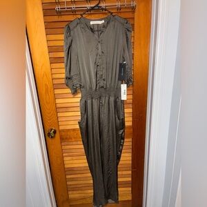 NWT Bishop + Young (Daily Look) Sloan Romper - size small